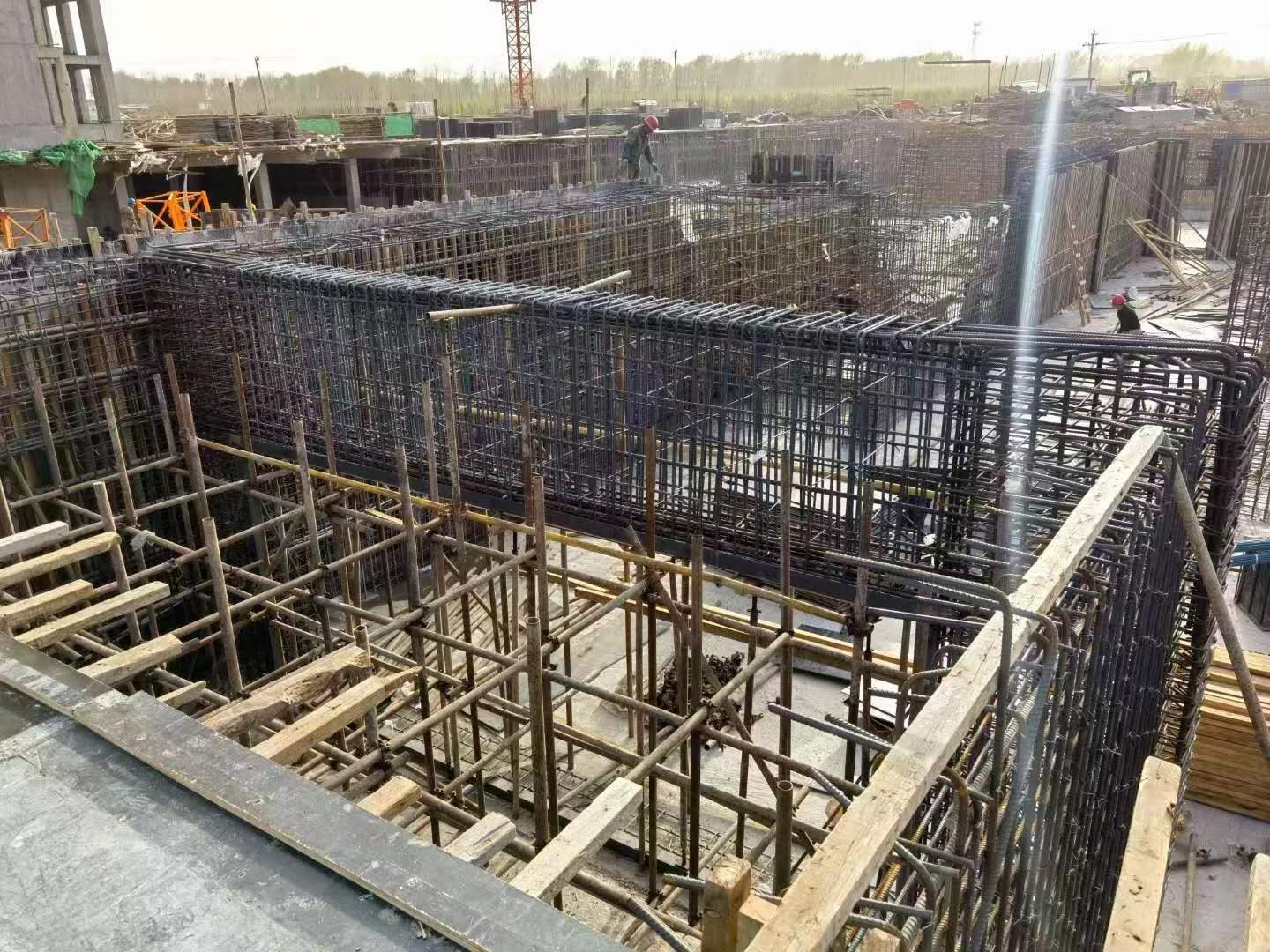 渭城建筑基础筏板施工时混凝土有哪些常见问题?